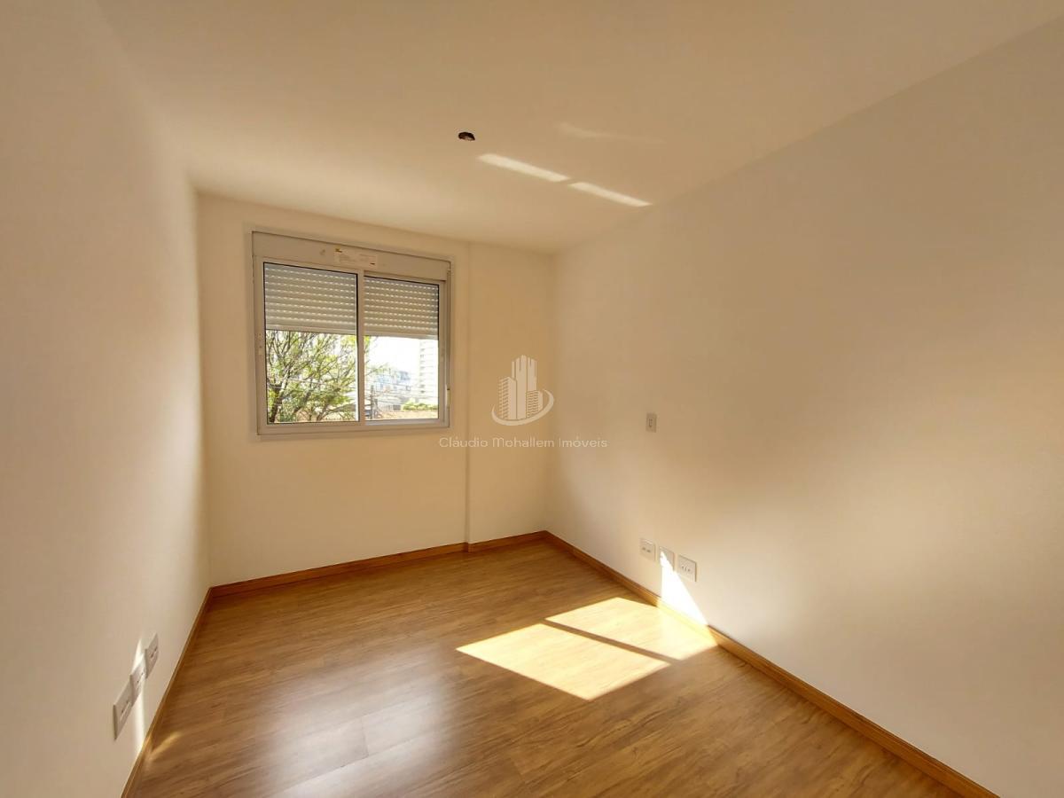 Apartamento à venda com 3 quartos, 125m² - Foto 3