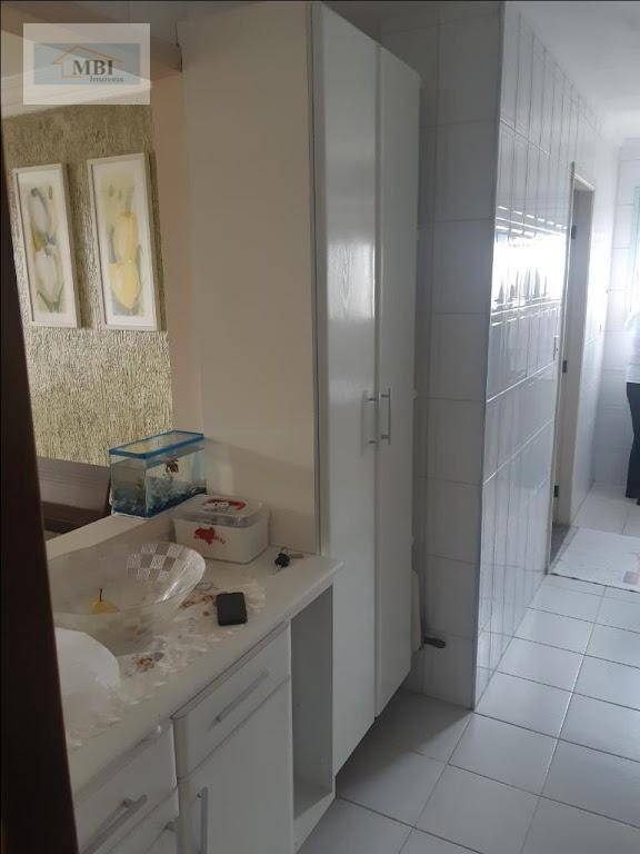 Apartamento à venda com 3 quartos, 100m² - Foto 2