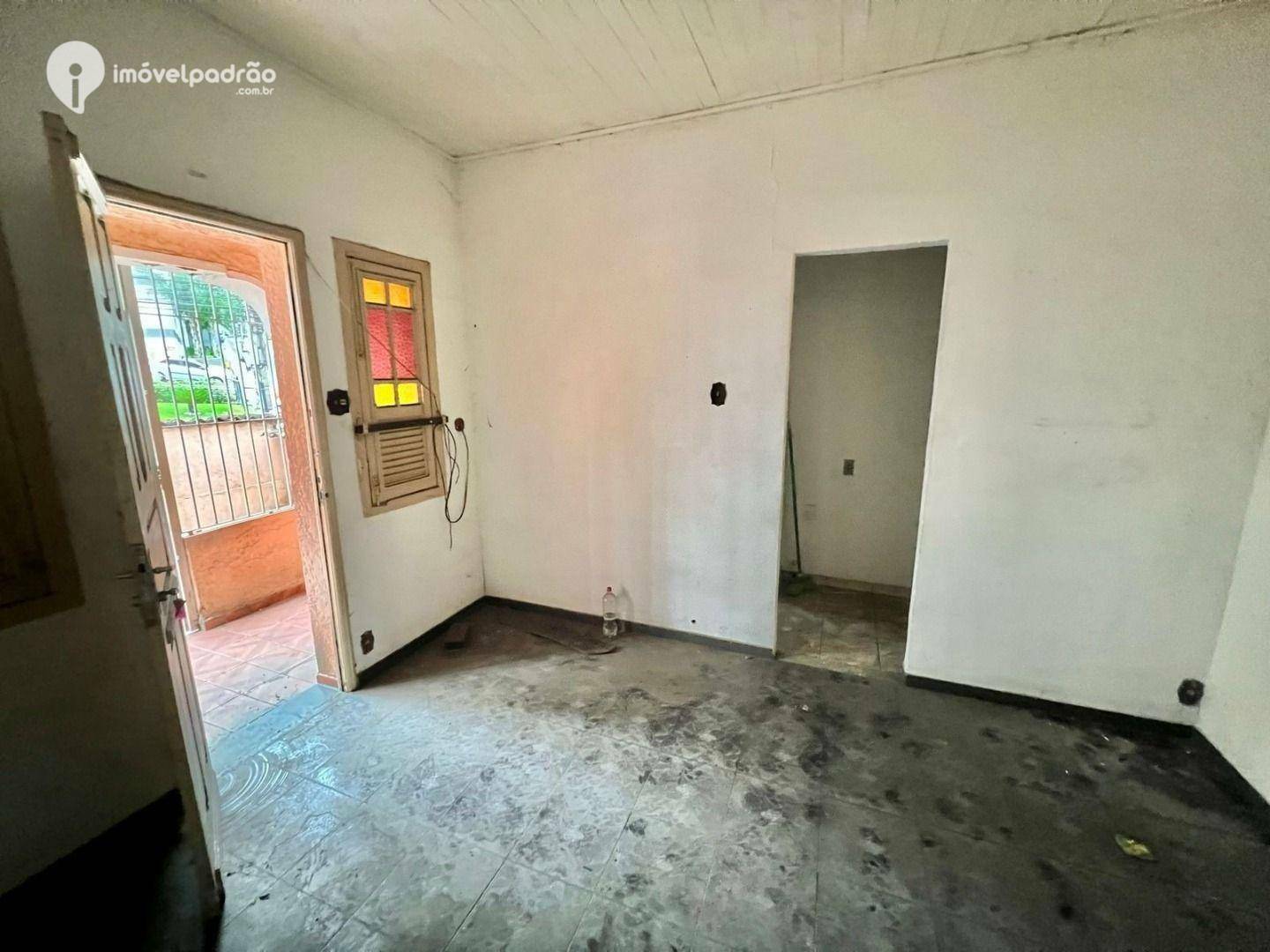 Casa para alugar com 3 quartos, 150m² - Foto 34