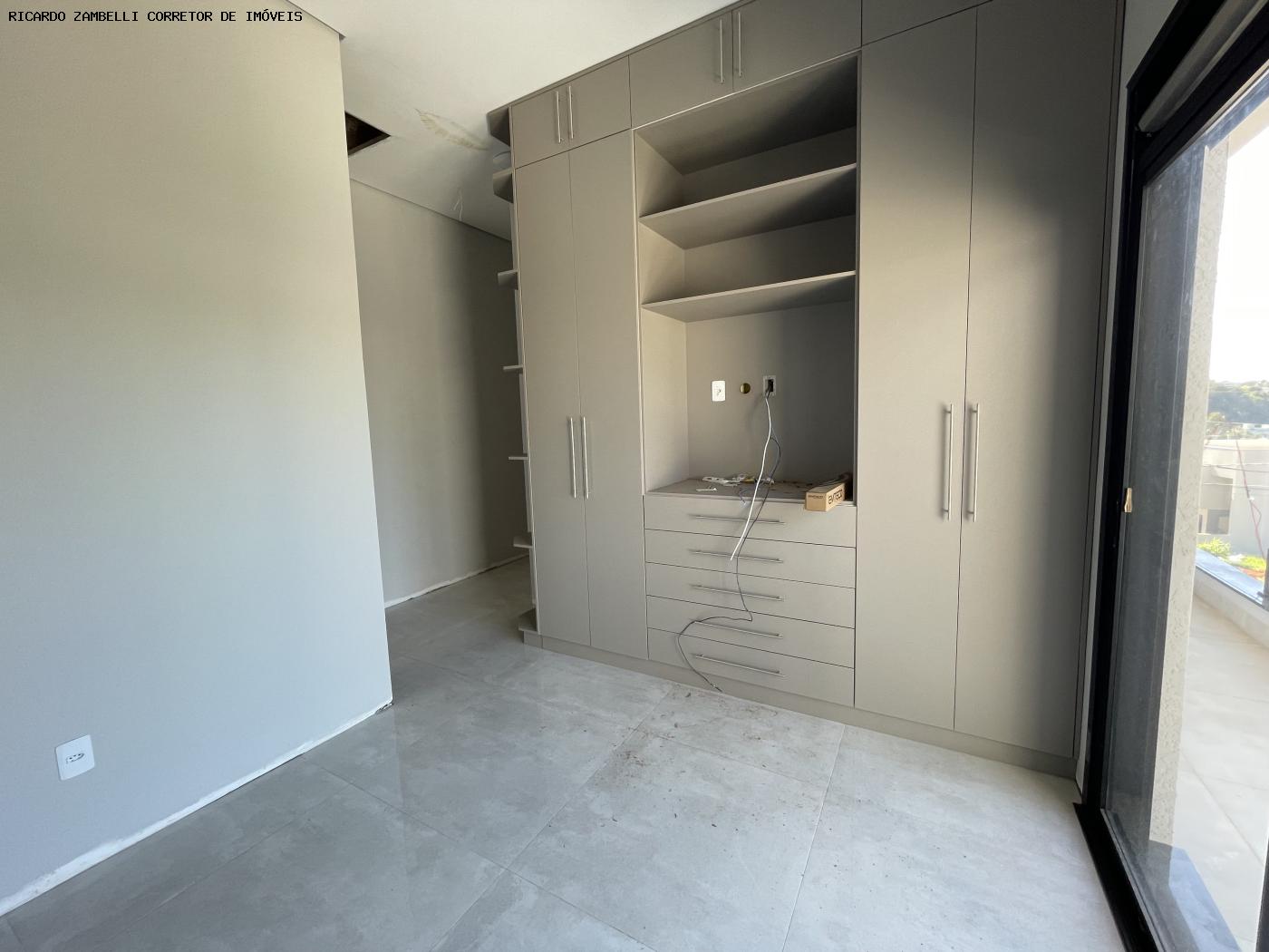 Sobrado à venda com 3 quartos, 700m² - Foto 15