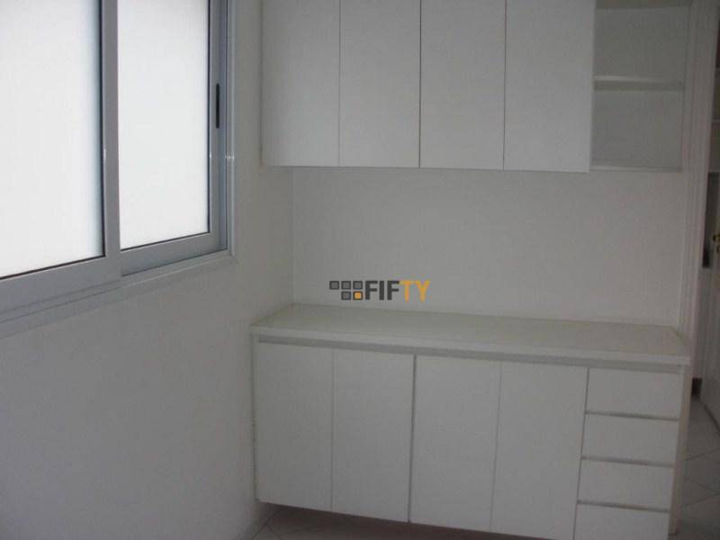 Apartamento para alugar com 4 quartos, 360m² - Foto 6