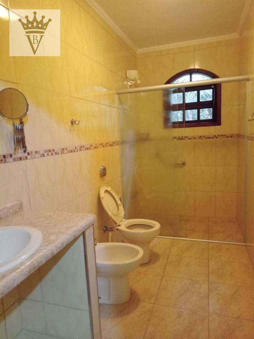 Casa de Condomínio para alugar com 3 quartos, 261m² - Foto 8