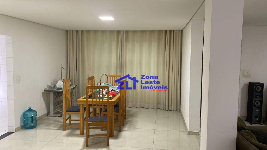 Sobrado à venda com 3 quartos, 264m² - Foto 49