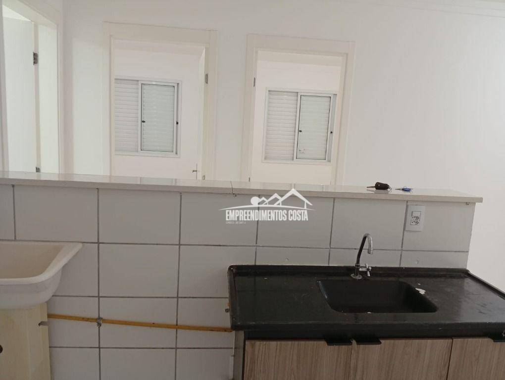 Apartamento à venda com 2 quartos, 46m² - Foto 3