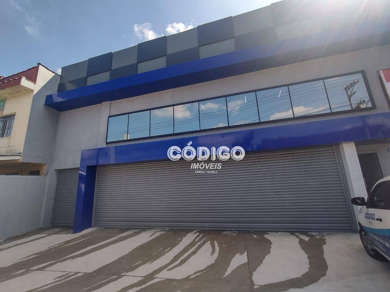 Depósito-Galpão-Armazém para alugar, 741m² - Foto 1