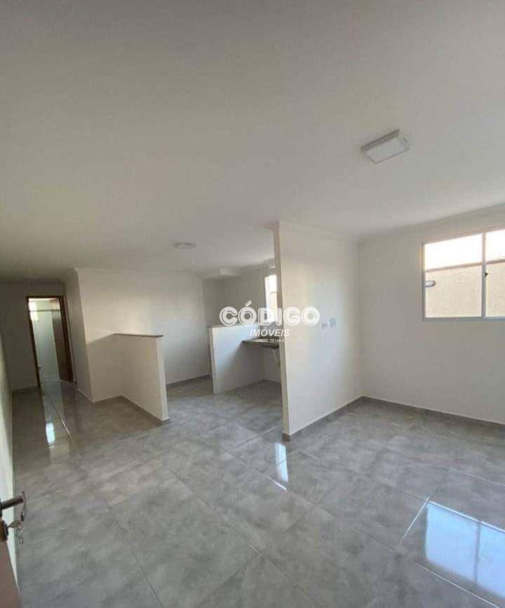 Apartamento para alugar com 2 quartos, 40m² - Foto 1