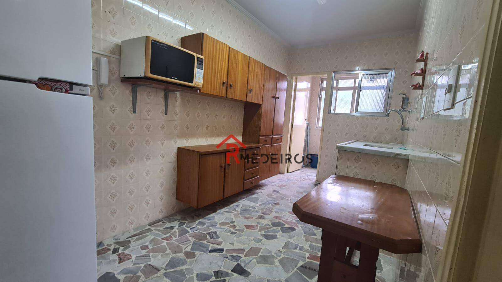 Apartamento para alugar com 2 quartos, 65m² - Foto 10