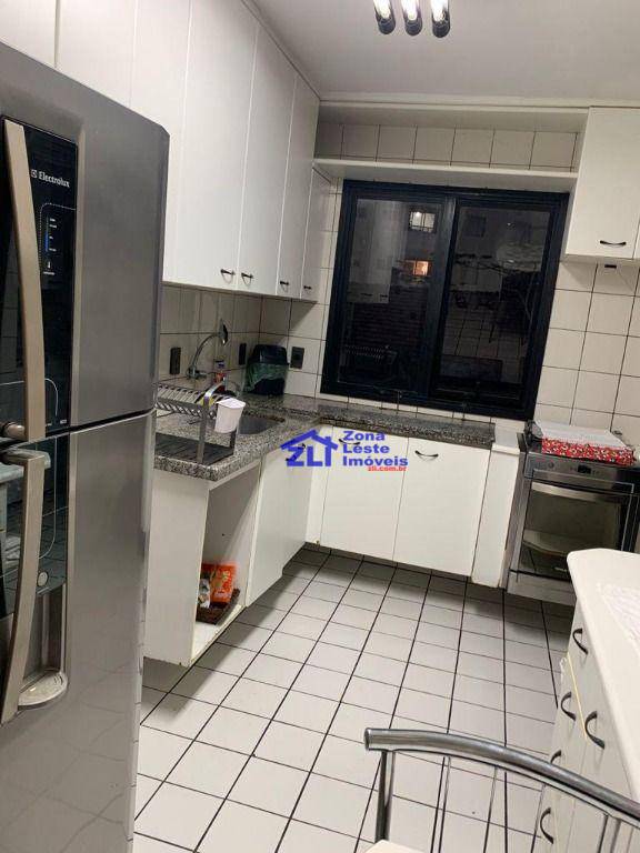 Apartamento à venda com 3 quartos, 83m² - Foto 4