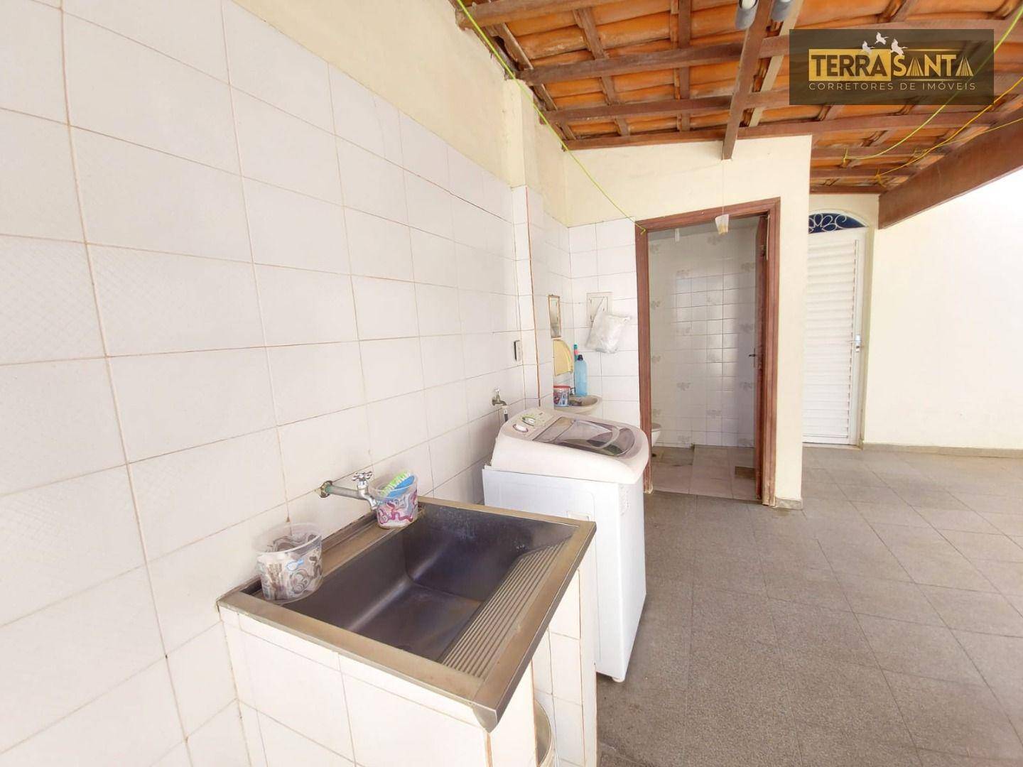 Casa à venda com 5 quartos, 297m² - Foto 14