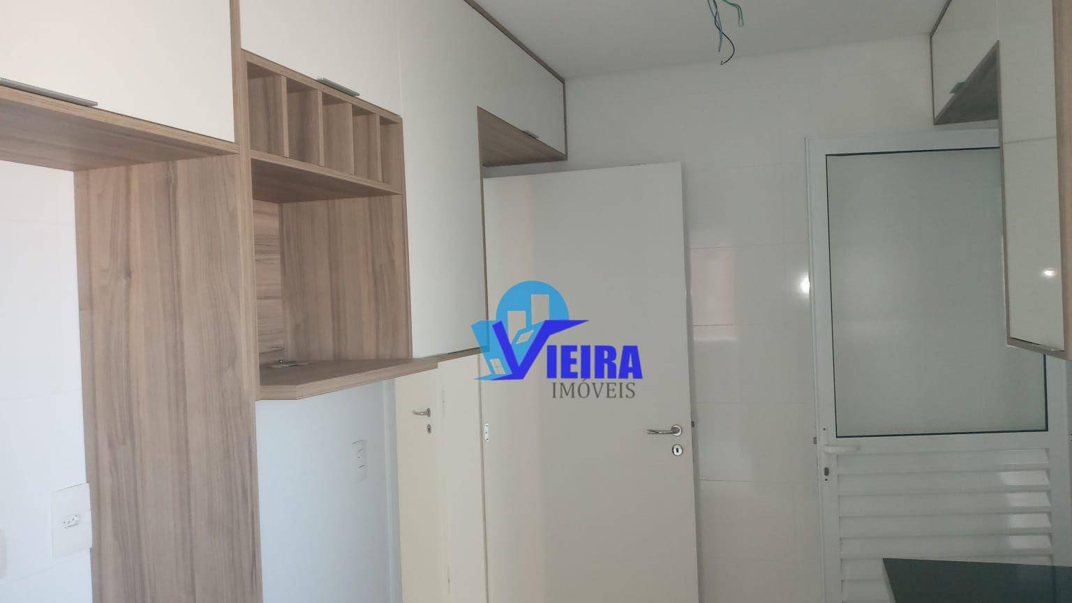 Apartamento à venda com 3 quartos, 95m² - Foto 16