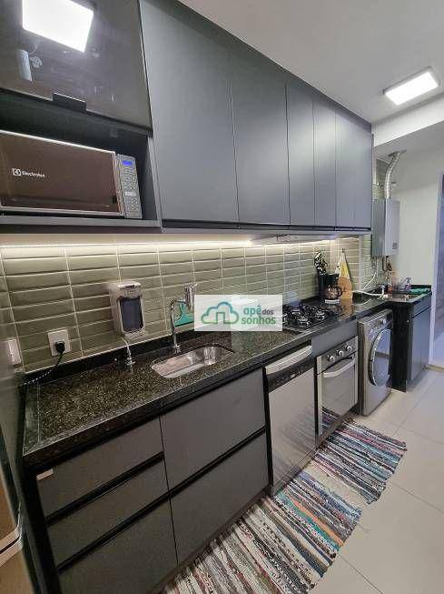 Apartamento à venda com 2 quartos, 65m² - Foto 3