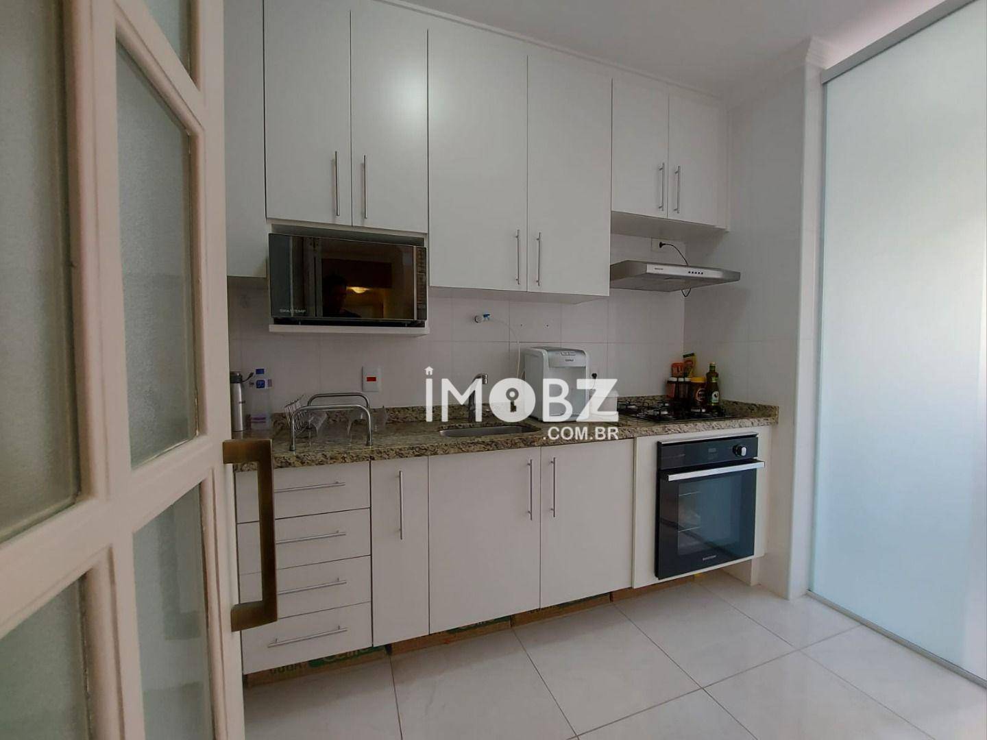 Apartamento à venda com 2 quartos, 57m² - Foto 3