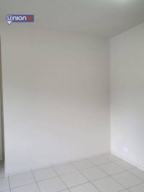 Apartamento à venda com 1 quarto, 37m² - Foto 2