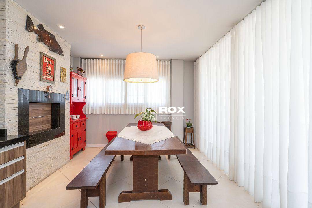 Casa, 3 quartos, 288 m² - Foto 4