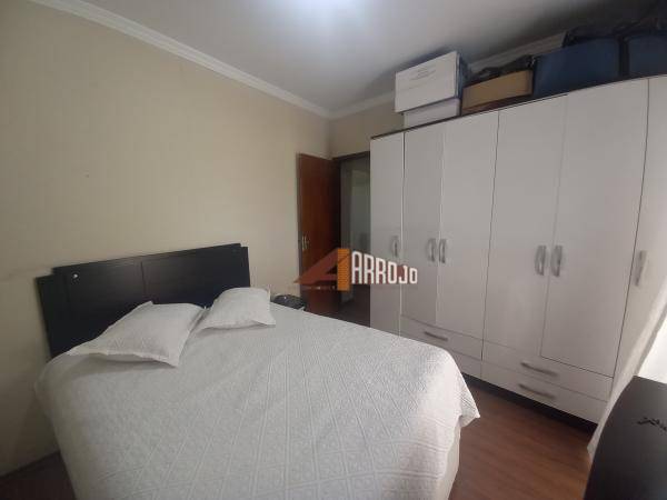 Sobrado à venda com 4 quartos, 210m² - Foto 6