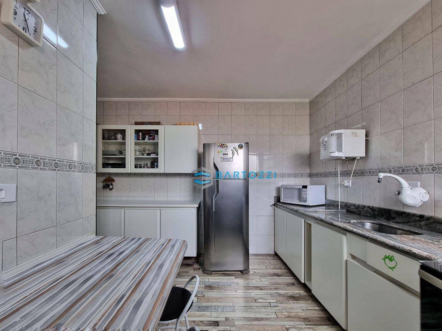 Apartamento à venda com 3 quartos, 118m² - Foto 17