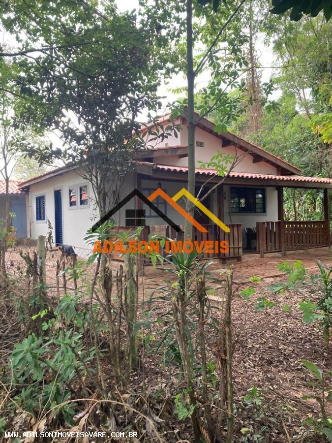 Chácara à venda com 3 quartos, 5000m² - Foto 1