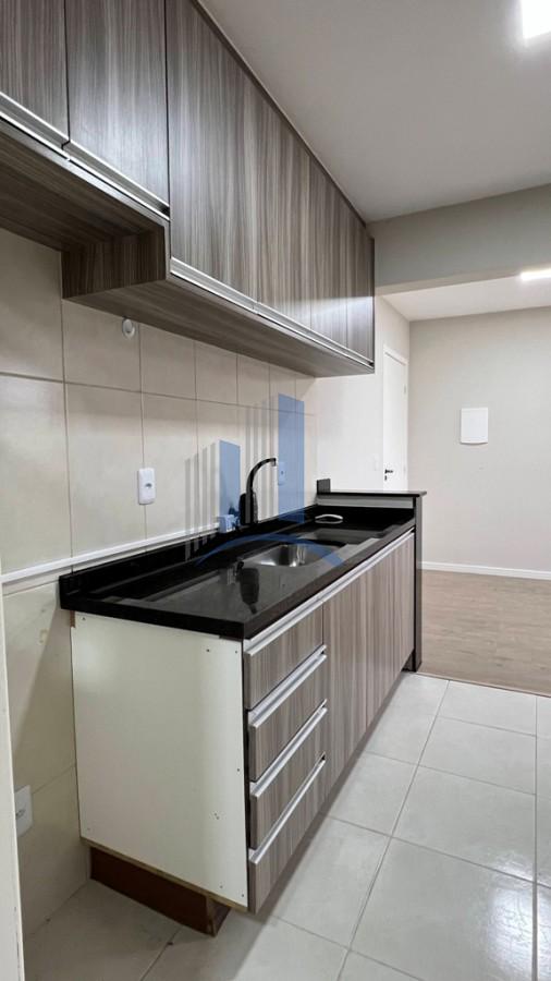 Apartamento para alugar com 2 quartos, 53m² - Foto 12