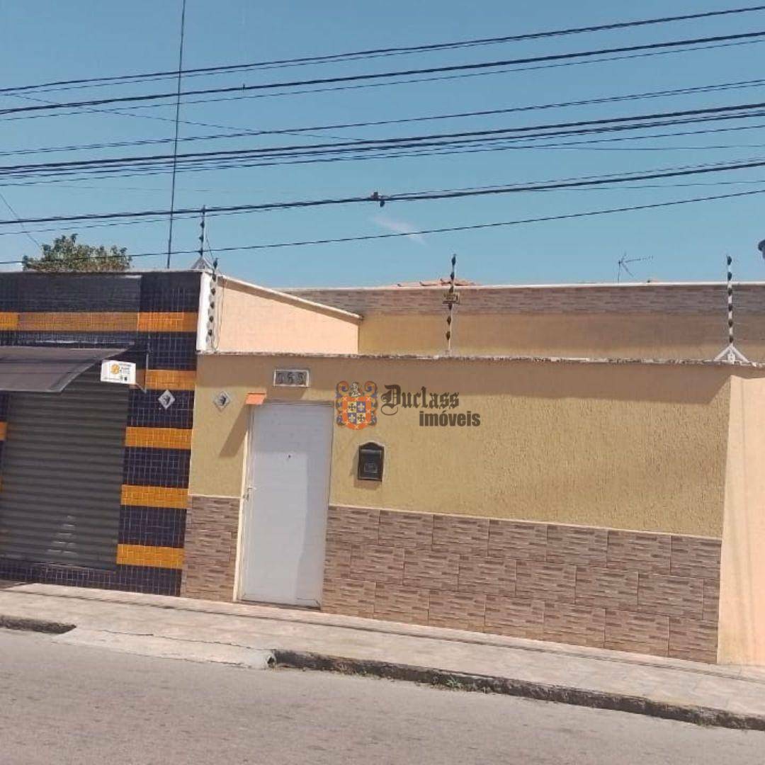 Casa à venda com 3 quartos, 172m² - Foto 1