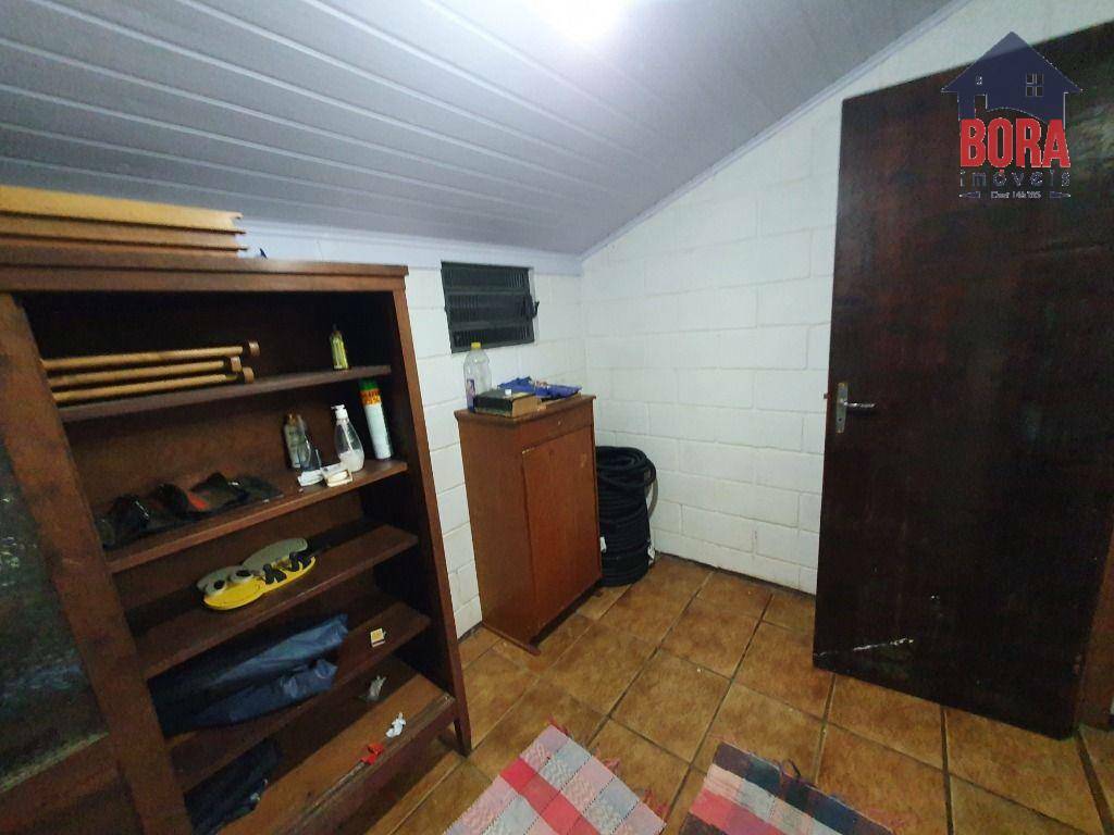 Casa de Condomínio à venda com 2 quartos, 400m² - Foto 23