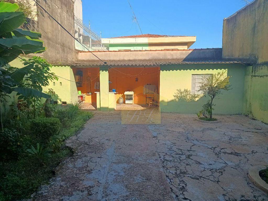 Casa à venda com 3 quartos, 250m² - Foto 14