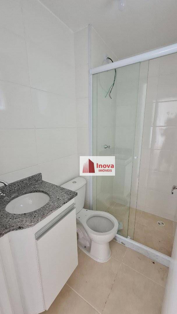 Apartamento para alugar com 2 quartos, 55m² - Foto 14