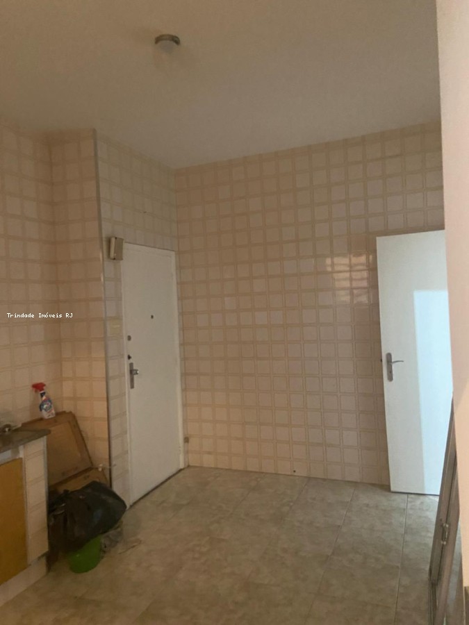 Apartamento à venda com 2 quartos, 94m² - Foto 11