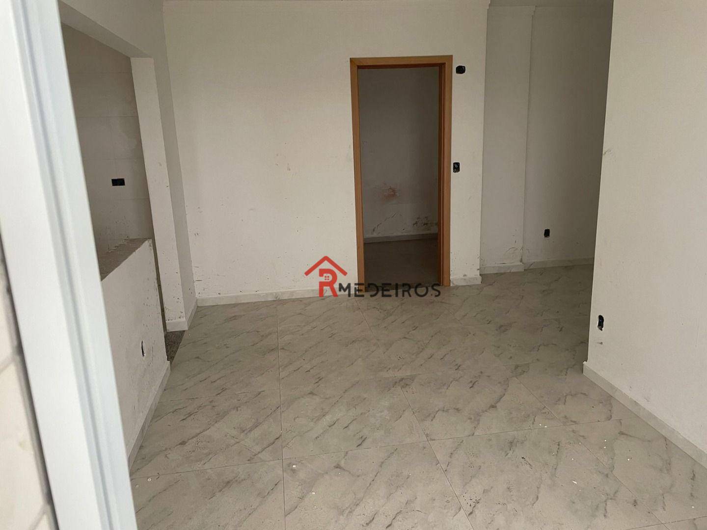 Apartamento à venda com 2 quartos, 77m² - Foto 3