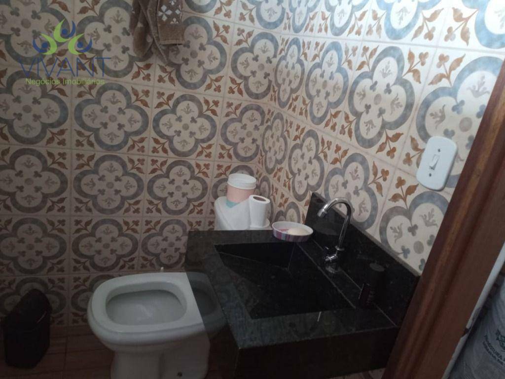 Sobrado à venda com 2 quartos, 300m² - Foto 11