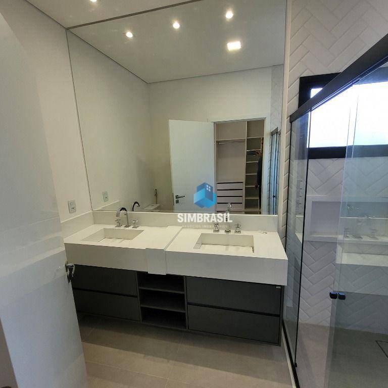 Casa à venda com 3 quartos, 194m² - Foto 14