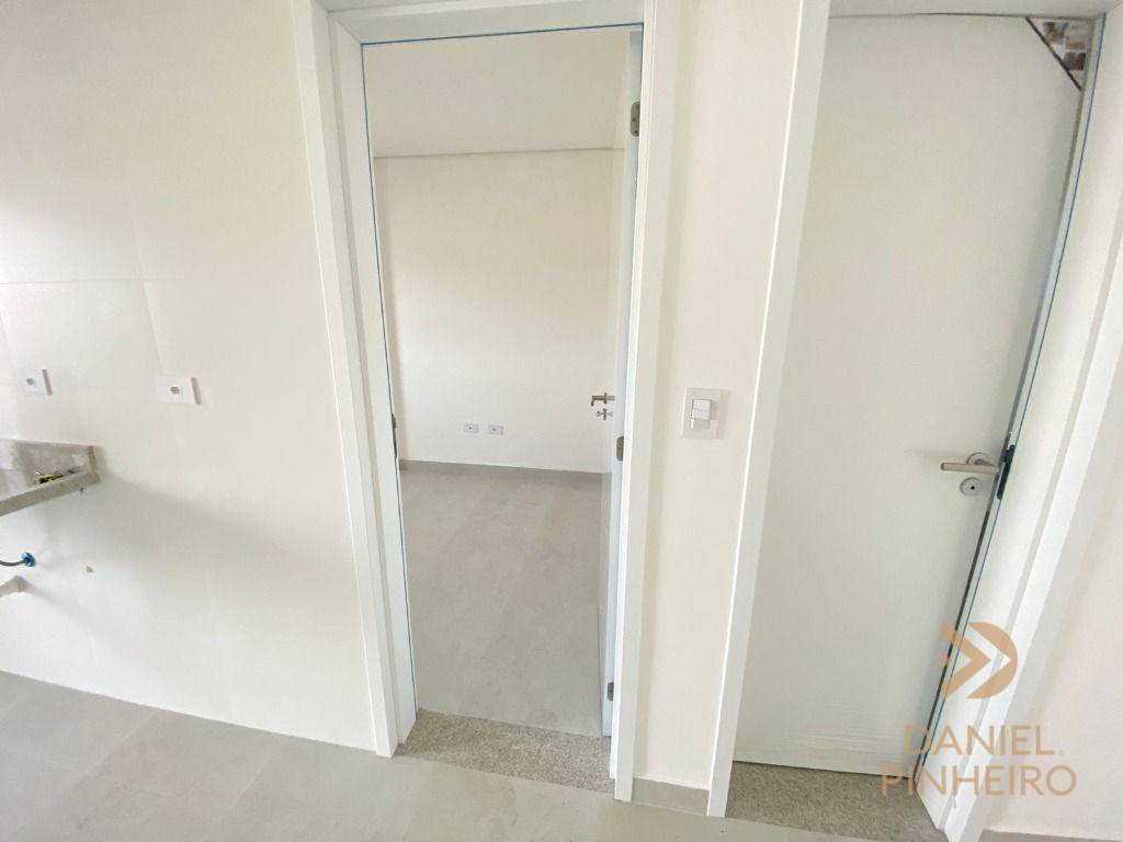 Apartamento à venda com 1 quarto, 50m² - Foto 12