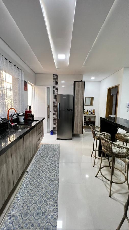 Casa à venda com 3 quartos, 84m² - Foto 13