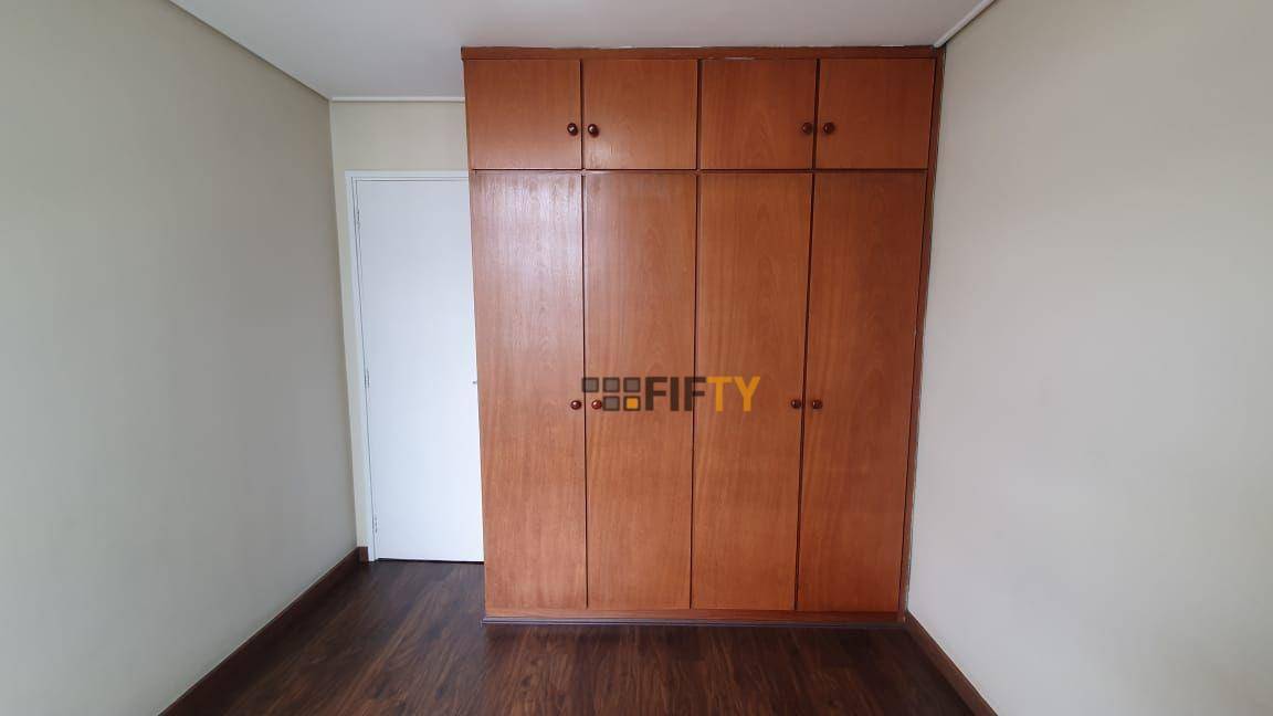 Apartamento para alugar com 3 quartos, 94m² - Foto 14