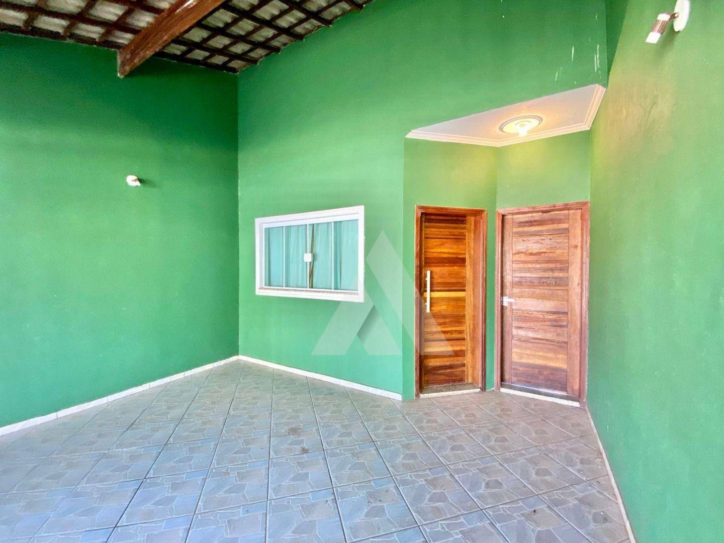Casa à venda com 3 quartos, 178m² - Foto 1