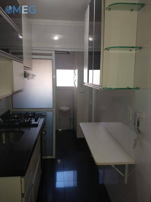 Apartamento à venda com 3 quartos, 63m² - Foto 18