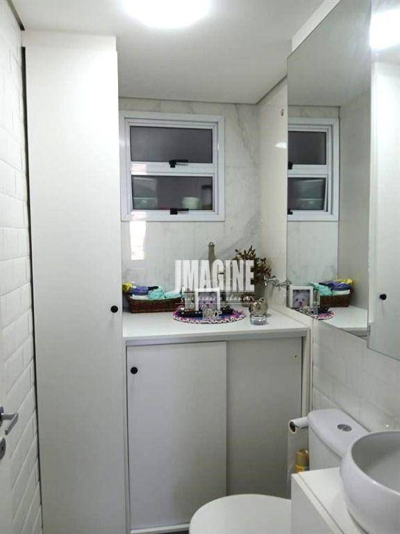 Apartamento à venda com 2 quartos, 61m² - Foto 18