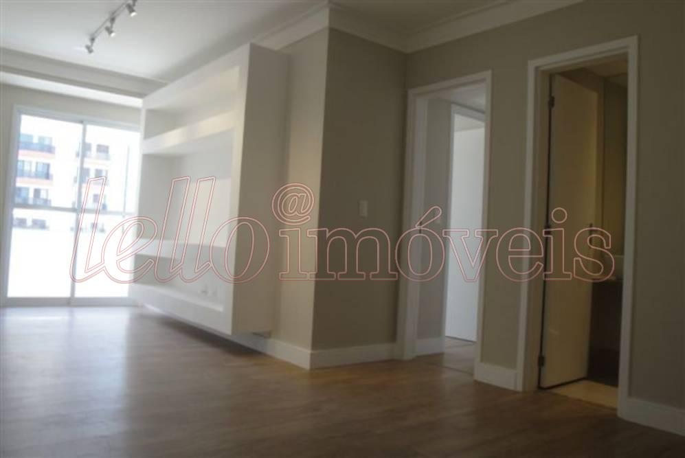 Apartamento para alugar com 3 quartos, 94m² - Foto 2