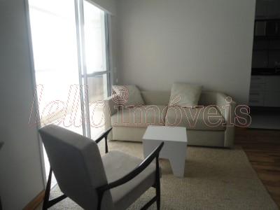 Apartamento para alugar com 1 quarto, 54m² - Foto 1