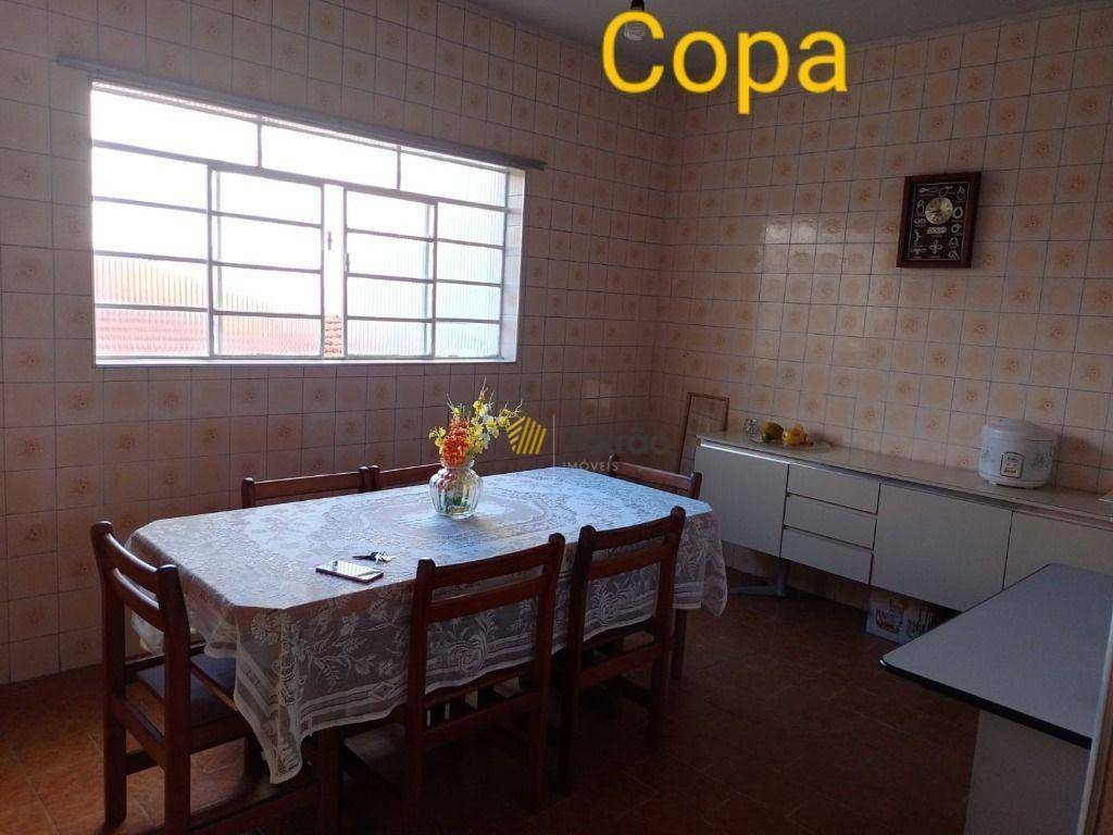 Sobrado à venda com 4 quartos, 240m² - Foto 19