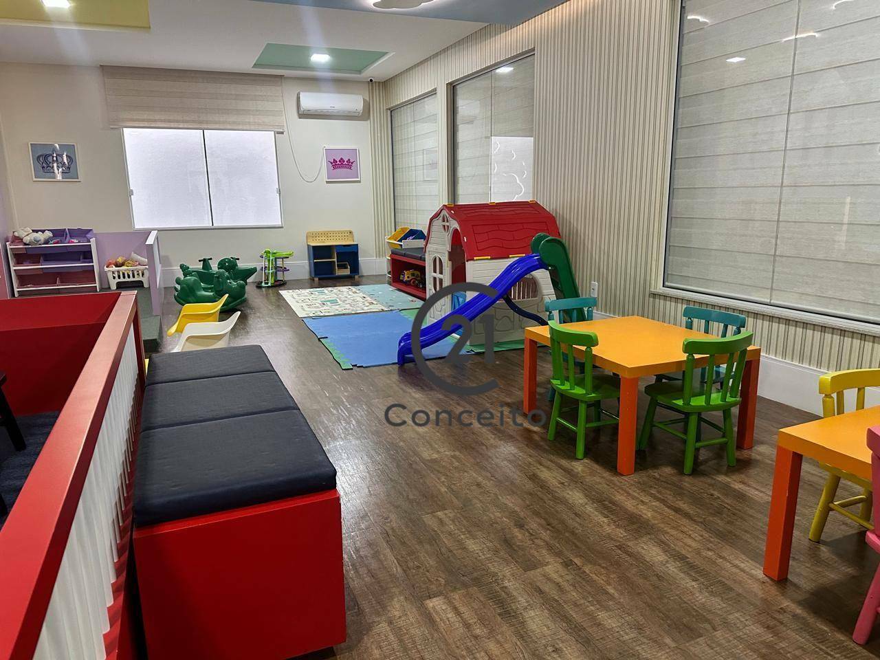 Apartamento para alugar com 2 quartos, 110m² - Foto 23