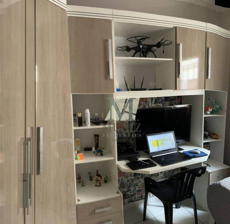 Casa à venda com 3 quartos, 102m² - Foto 7