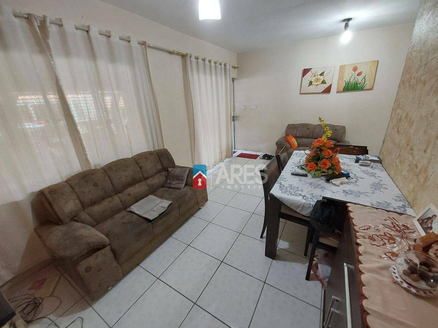 Casa à venda com 3 quartos, 125m² - Foto 2