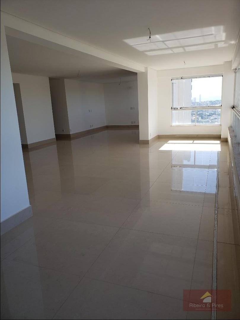 Apartamento à venda com 4 quartos, 261m² - Foto 2