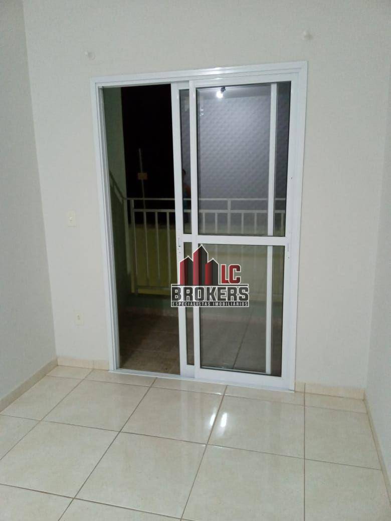 Apartamento à venda com 2 quartos, 62m² - Foto 7