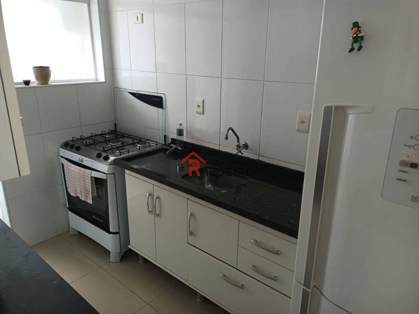 Apartamento à venda com 2 quartos, 74m² - Foto 8