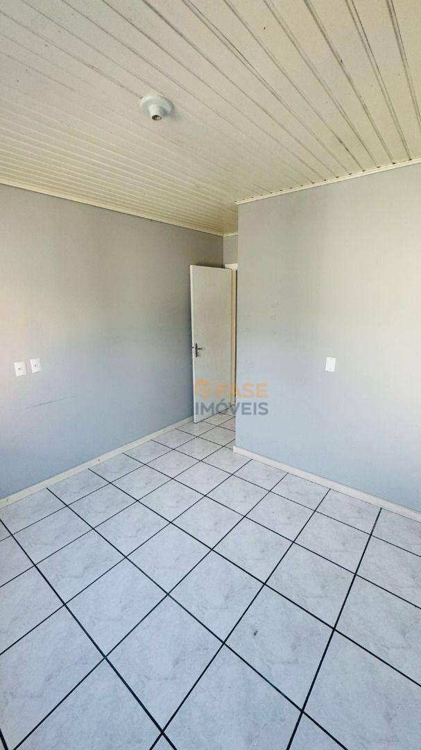 Casa à venda com 3 quartos, 1m² - Foto 10