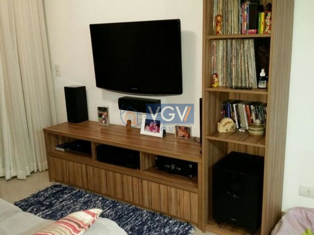 Apartamento à venda com 2 quartos, 68m² - Foto 13