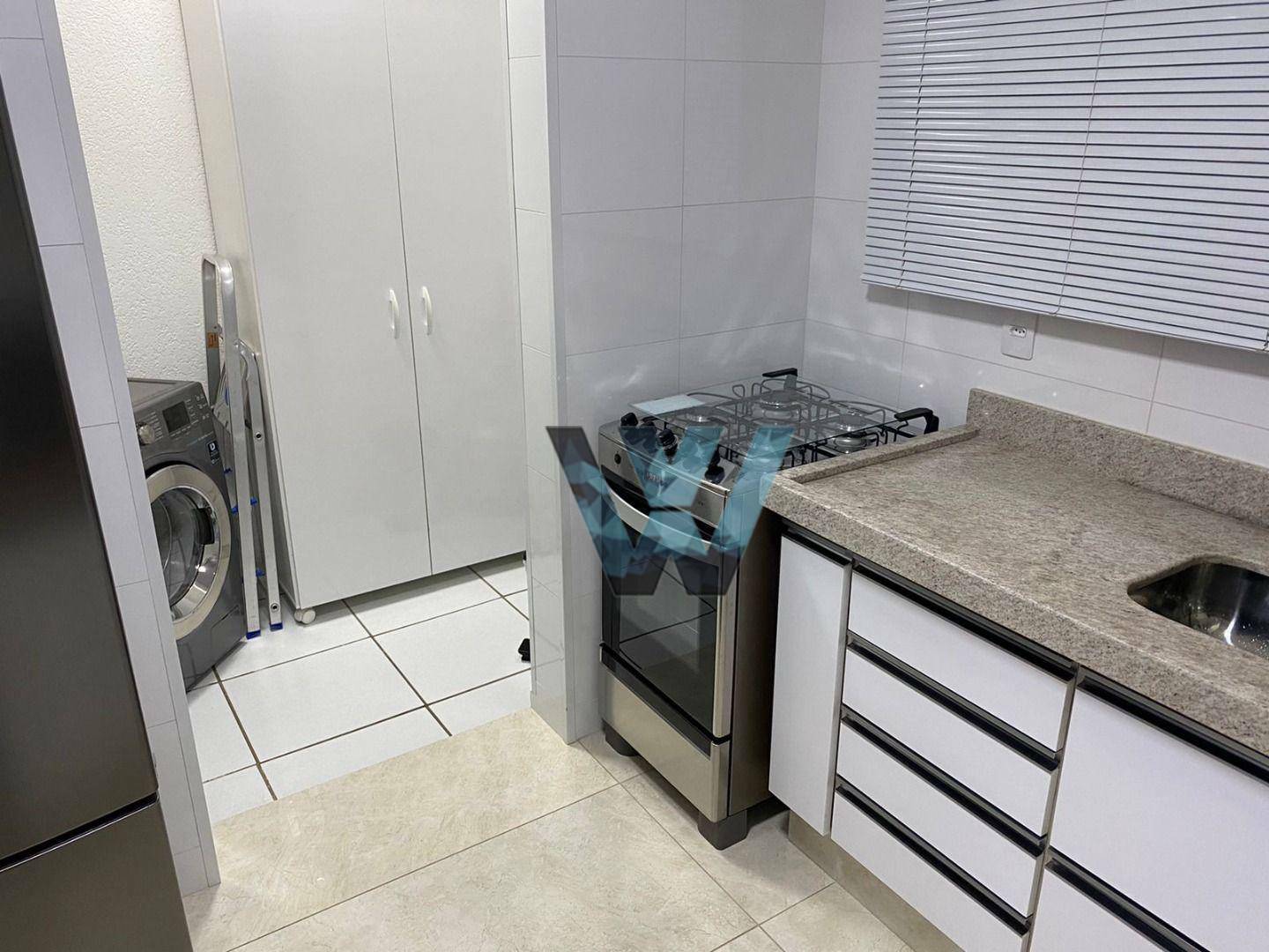 Apartamento à venda com 2 quartos, 65m² - Foto 11