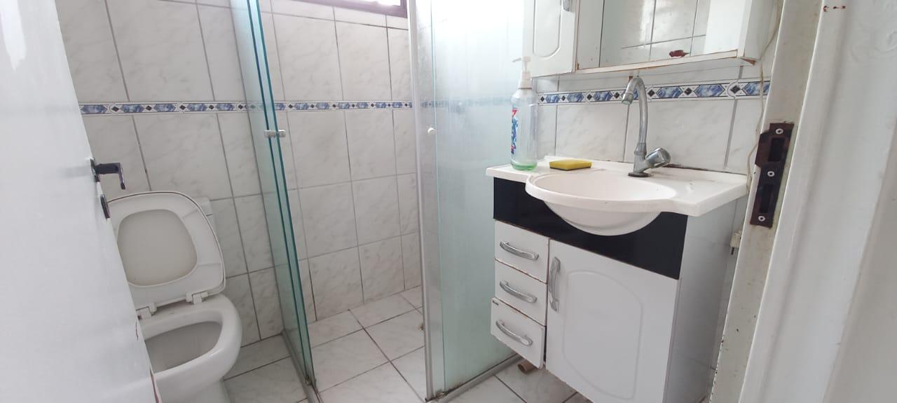 Apartamento à venda com 2 quartos, 66m² - Foto 2