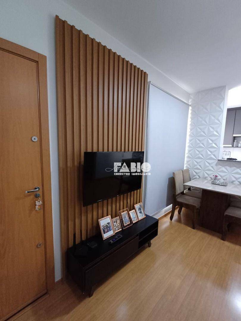 Apartamento à venda com 2 quartos, 40m² - Foto 13